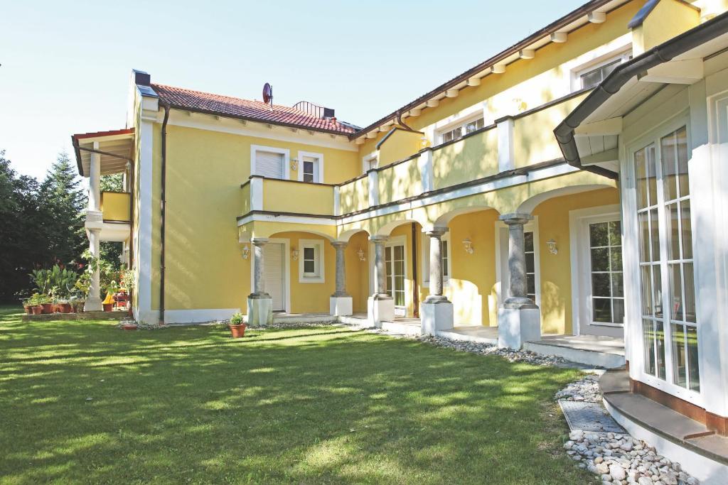 Haus Hildegunde Hotel Bad Füssing Екстериор снимка